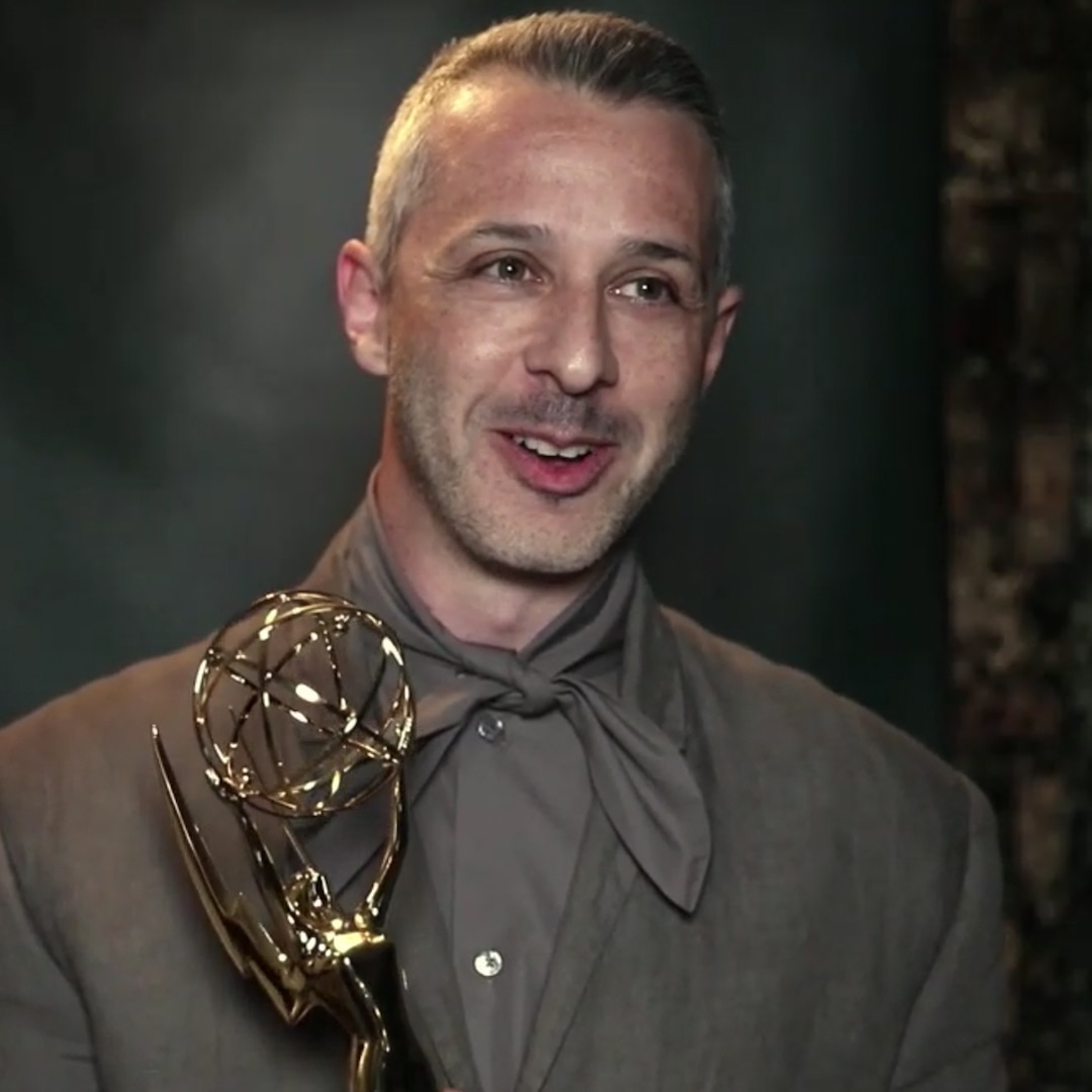 Succession's Jeremy Strong Shares Emmy With CoStar Brian Cox E! Online